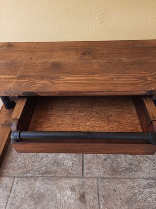 mobili TV industriali