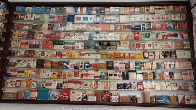 colección cajetillas y paquetes