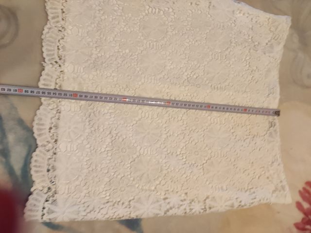 Falda de encaje blanco. Talla 48. Pilar Prieto