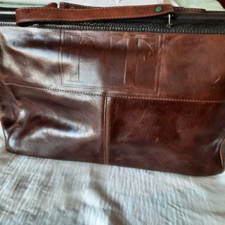 bolso maletín de piel