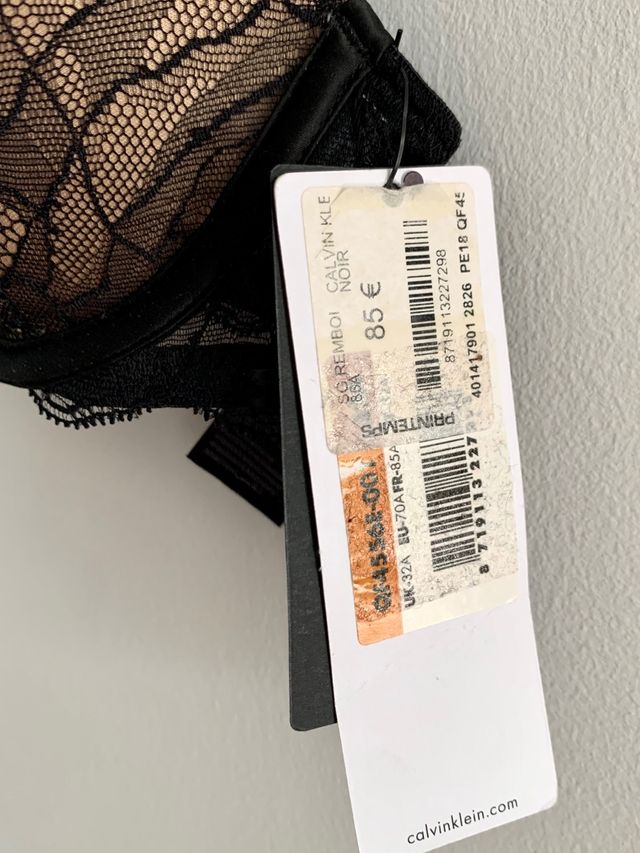 Calvin Klein 85A Nuevo