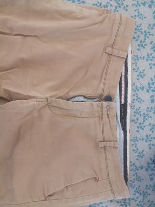 Pantalones beige Zara talla 44