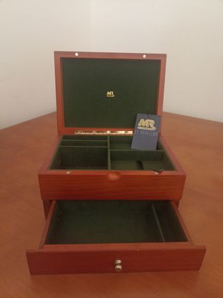 Joyero de madera
