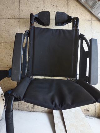 Estantería esquinera