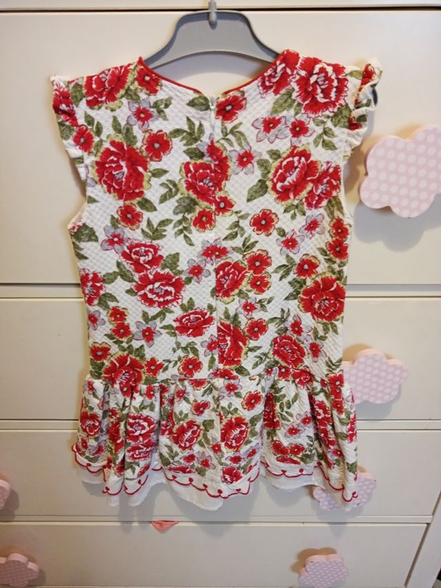 Vestido de niña de 6 a 8 años