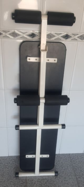 Banco de abdominales.