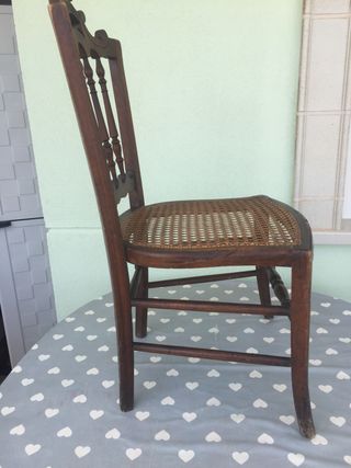 SILLA ANTIGUA. Principio S. XX