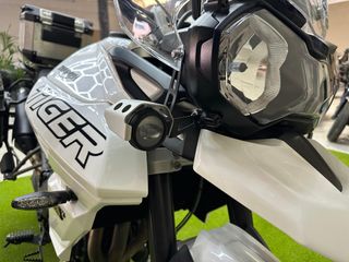 TRIUMPH TIGER 800 XRX