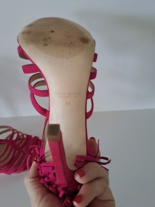 Sandalias de tacón Zara