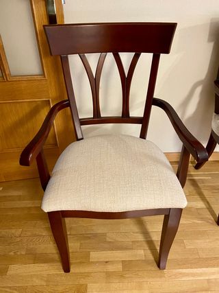 6 sillas salón tapizadas de salón caoba. Nuevas!