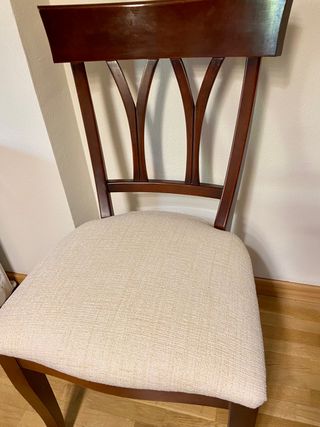 6 sillas salón tapizadas de salón caoba. Nuevas!