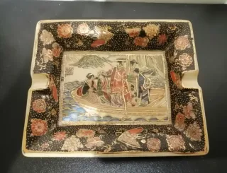 Trittico giapponese, Piatto, posacenere e vaso