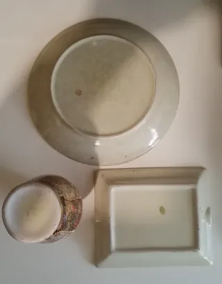 Trittico giapponese, Piatto, posacenere e vaso