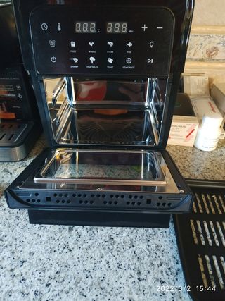 Freidora de aire, horno eléctrico