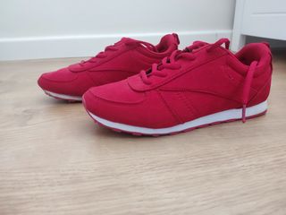 zapatillas rojas 