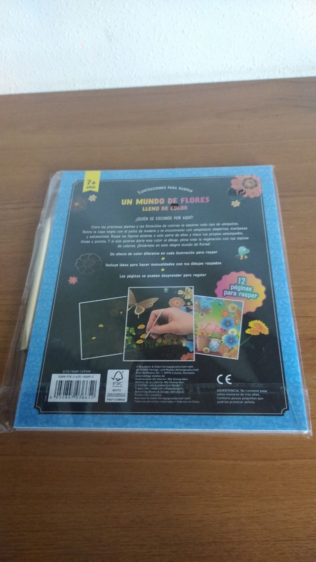 libro de colorear raspando.