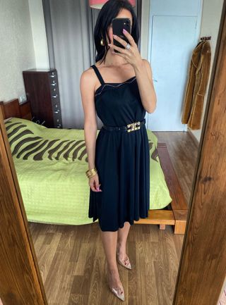 Nuevo vestido negro midi tirantes Vegaski M/L