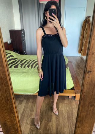 Nuevo vestido negro midi tirantes Vegaski M/L