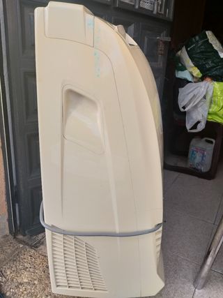 Aparato aire acondicionado.