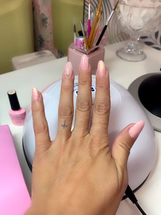 MICROBLADING  UÑAS  PESTAÑASELIMINACION VERRUGA