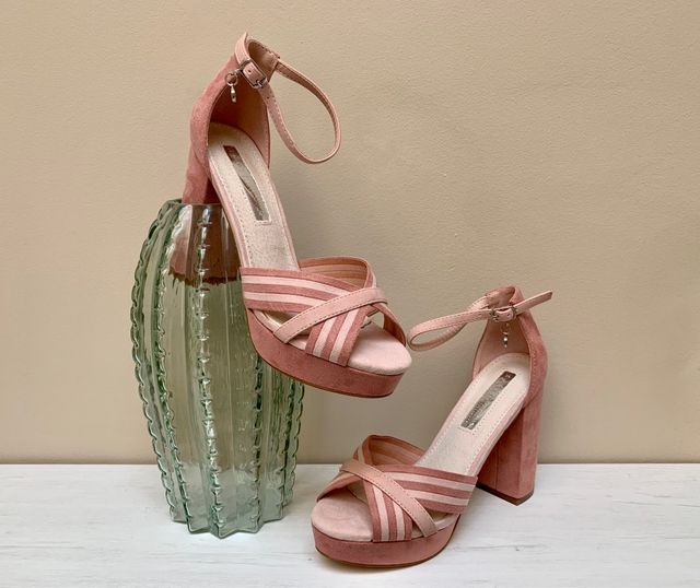 Sandalia de tacón de Xti