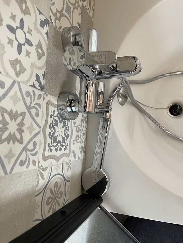 Grifo monomando bañera ducha Roca L20