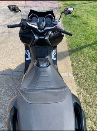 YAMAHA TMAX 530 DX 2018