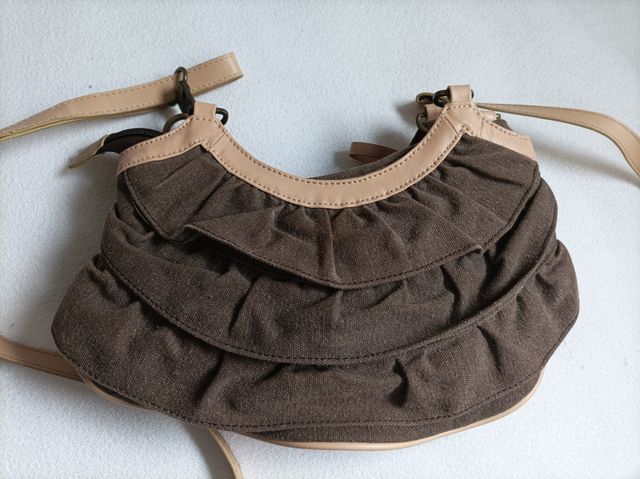 Bolso bandolera " Salvador Bachiller "