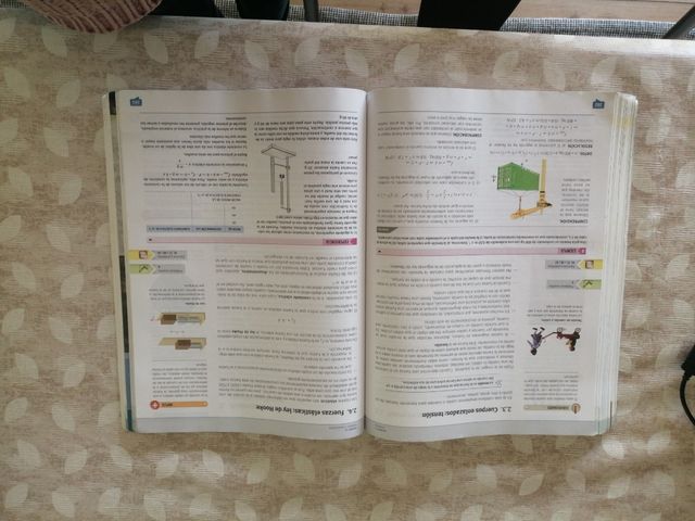 Libro Física y Química - Primero de bachillerato