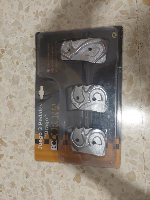 Juego 3 pedales "DRAGO"