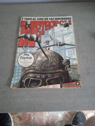🔵 7 Revistas varias.