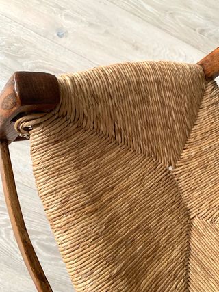 Reclinatorio antiguo restaurado