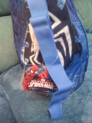 macuto bolsa Spiderman a estrenar.