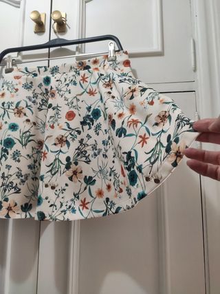 Falda Zara 
