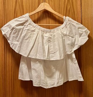 Blusa blanca hombros descubiertos manga cortaNUEVA
