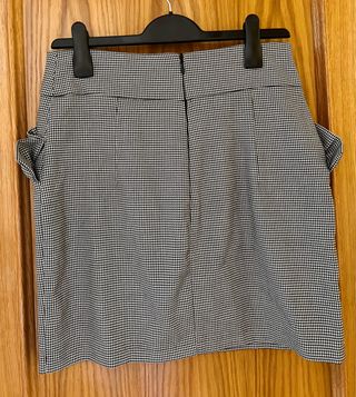 Minifalda gris negra pata de gallo,bolsillosNUEVA