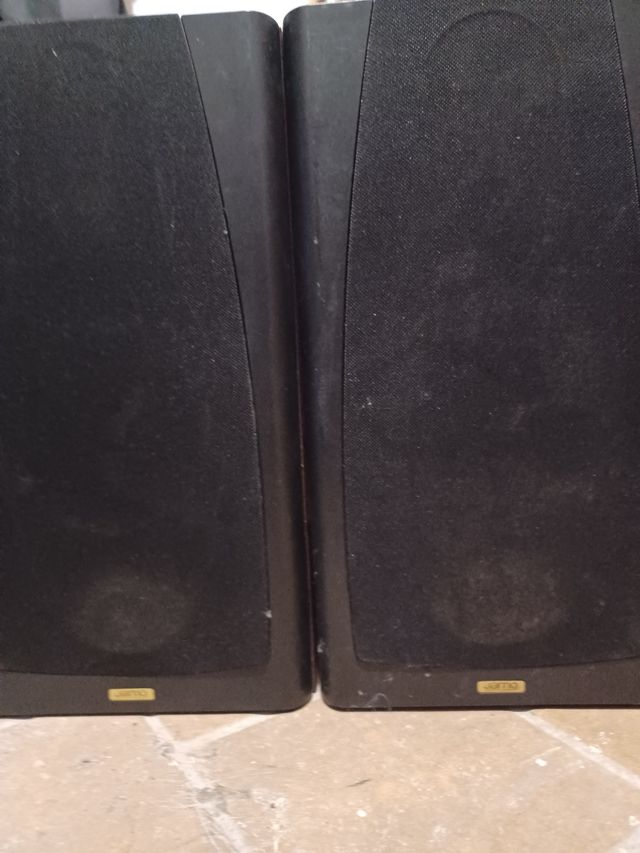 vendo conjunto de altavoces