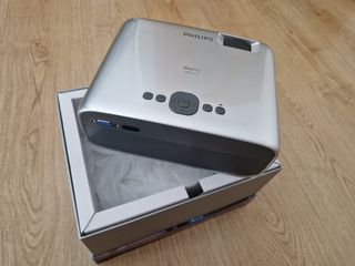 Home Projector Philips Neo Pix Uktra 2