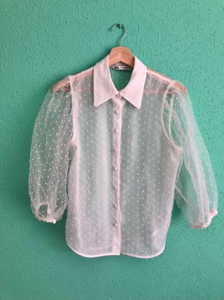 Blusa transparente de Zara