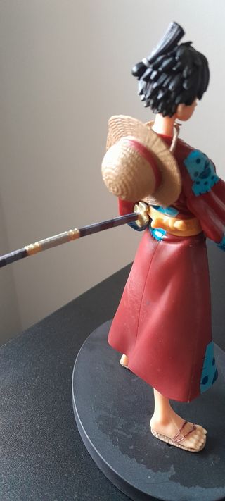 FIGURA ONE PIECE LUFFY NUEVA