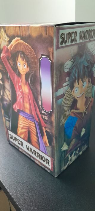 FIGURA ONE PIECE LUFFY NUEVA