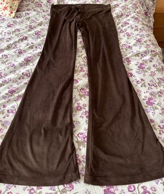 Pantalón acampanado terciopelo fino