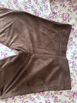 Pantalón acampanado terciopelo fino