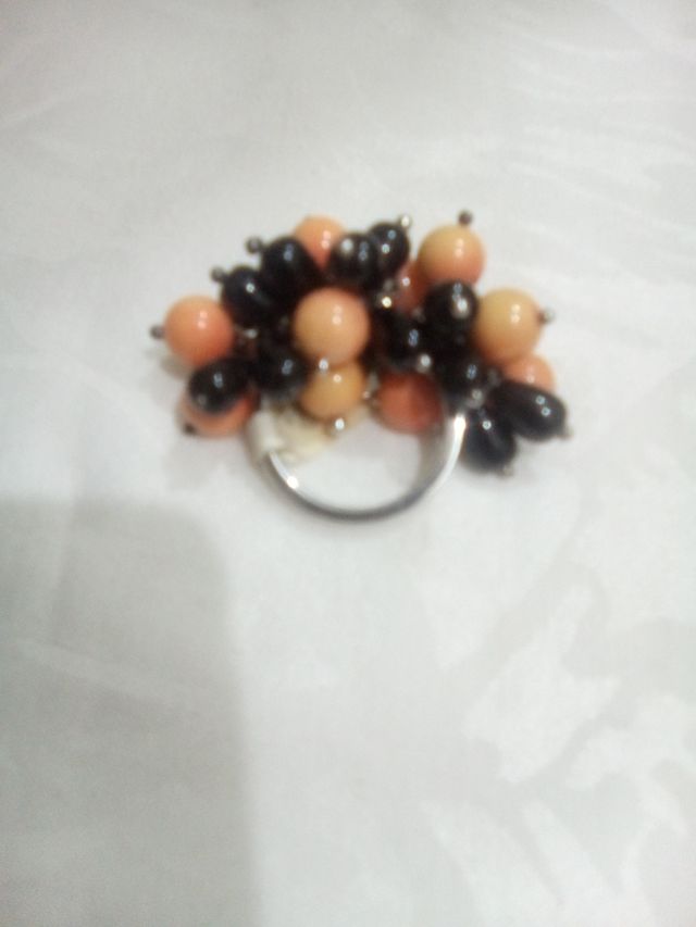 anello in argento con onice nera e corallo