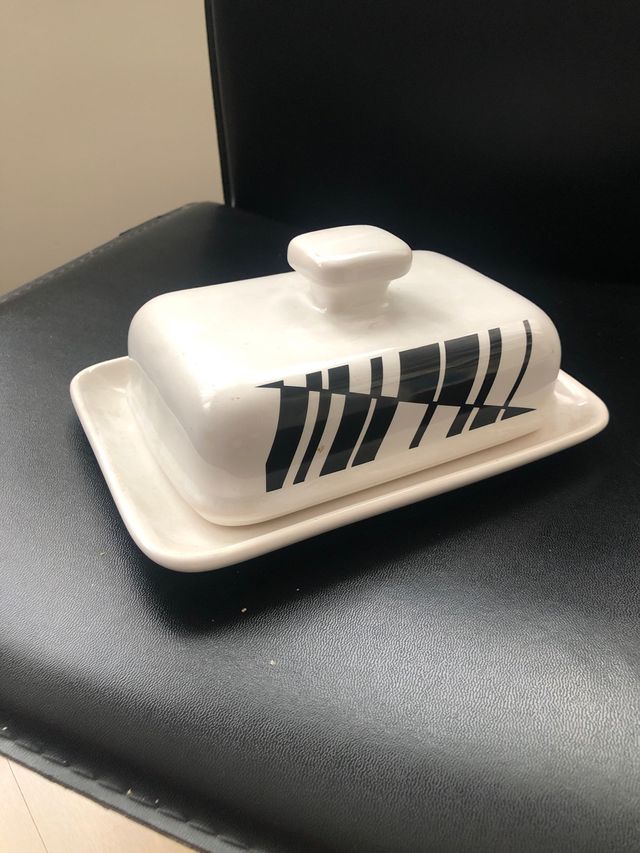 QUESERA O RECIPIENTE MANTEQUILLA