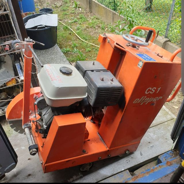 Clipper Taglia Pavimenti