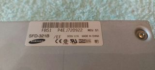 disquetera Samsung SFD-321B