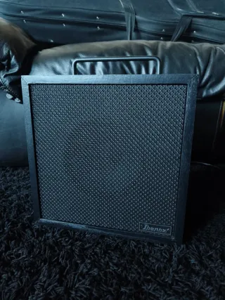 amplificador para bajo eléctrico Ibanez IBZ10BV2