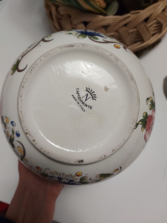 Vaso in ceramica di Capodimonte