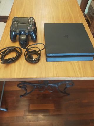PS4+ 2 mandos